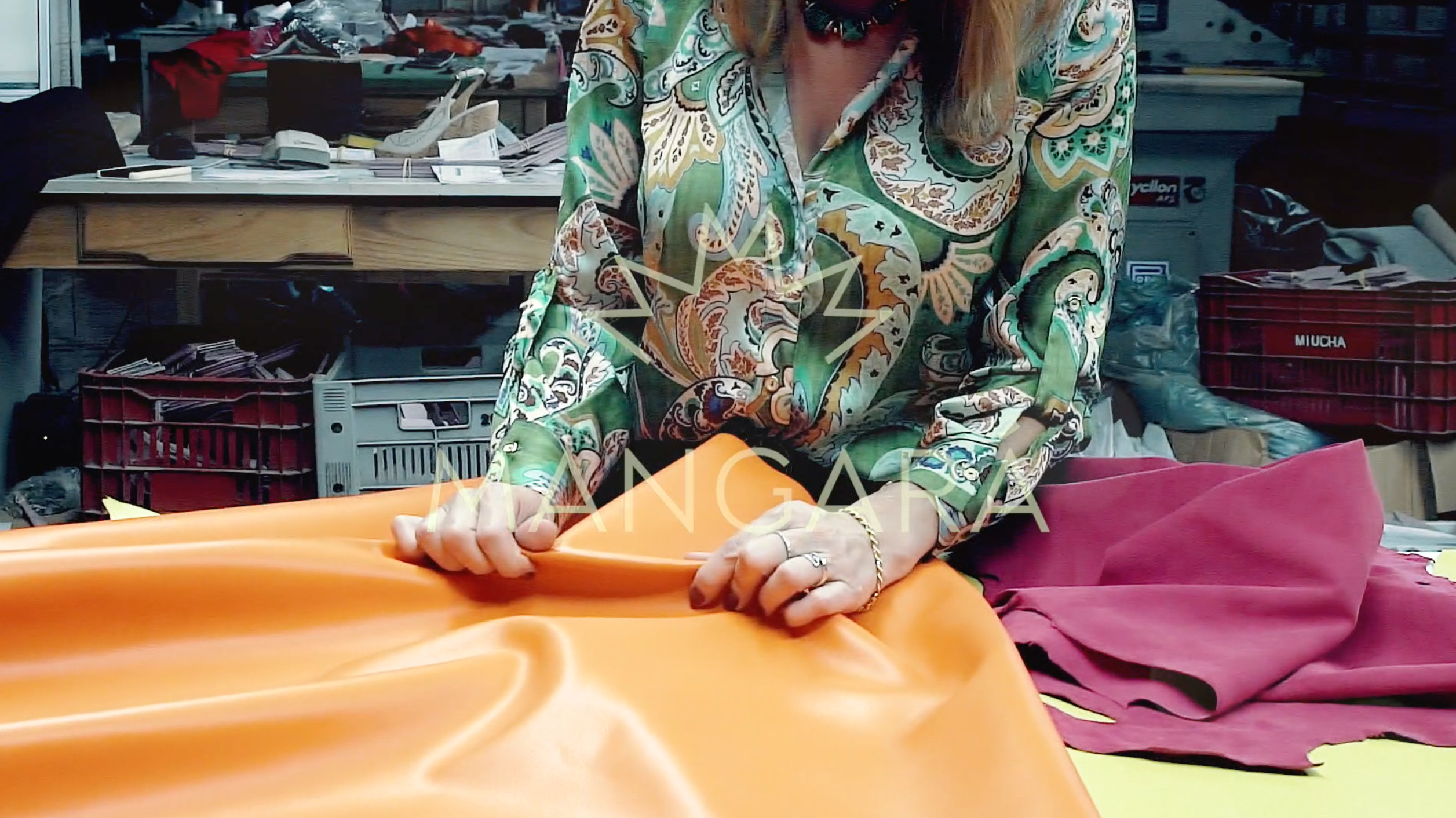 Slow Fashion, Real Leather: Can They Coexist? Absolutely