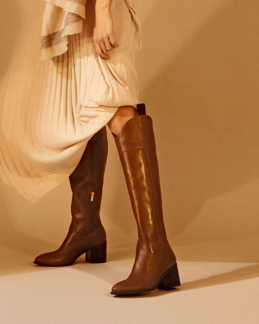 Top Women’s Boots for Every Season | Stylish & Comfortable