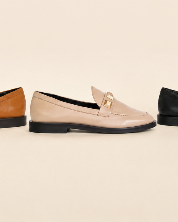 Woman wearing Mangara Atelier Louro Olive Green Calf Leather Loafers with 4cm block heel - SKU MOMA