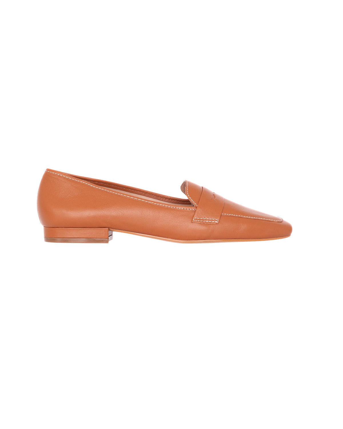 Braune Leder-Loafer von Mangará Atelier mit quadratischer Zehenpartie – Vorderansicht – SKU 201NVCA37
