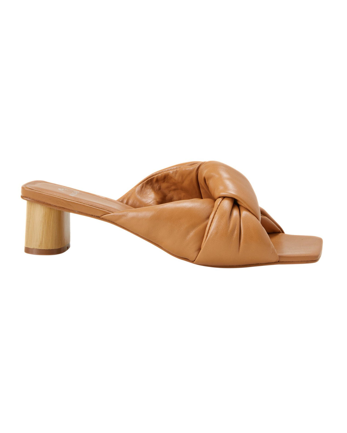 Mangará Atelier Carobá Mules aus karamellfarbenem Leder mit zylindrischem Blockabsatz – Vorderansicht – SKU 222A094237
