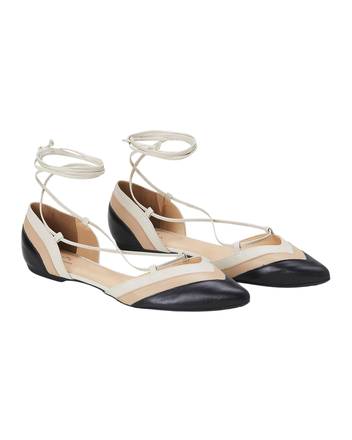 Mangara Atelier Cereja beige und schwarze Farbblock-Lederschnürschuhe – Paaransicht – SKU 222E0602