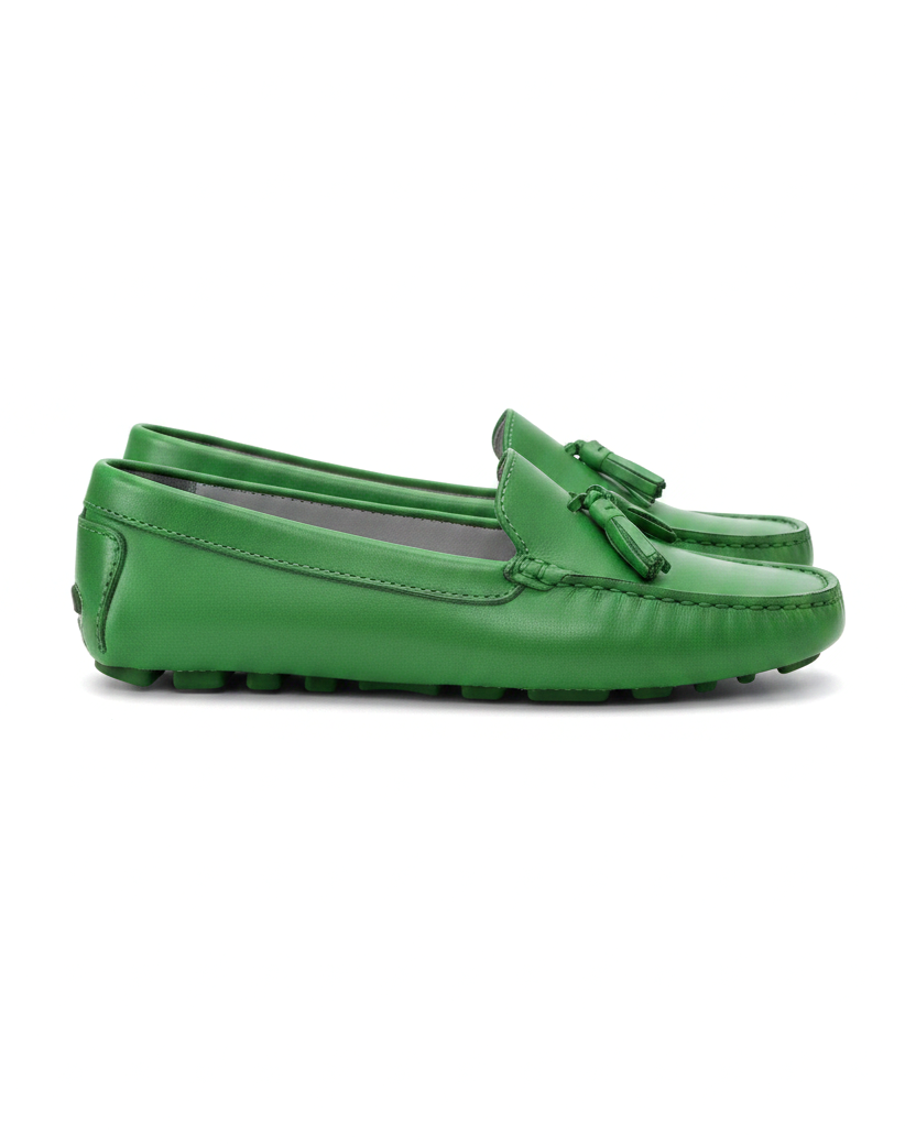 Grüne Caviuna-Loafer aus Kalbsleder mit Quasten, Seitenansicht, Produktfoto