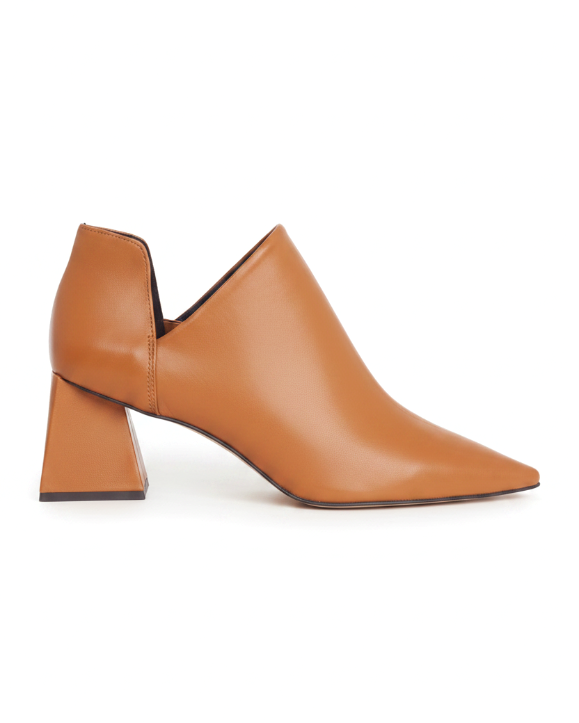 Maranta caramel brown leather ankle boots with pointed toe and flared block heel, side view on white background