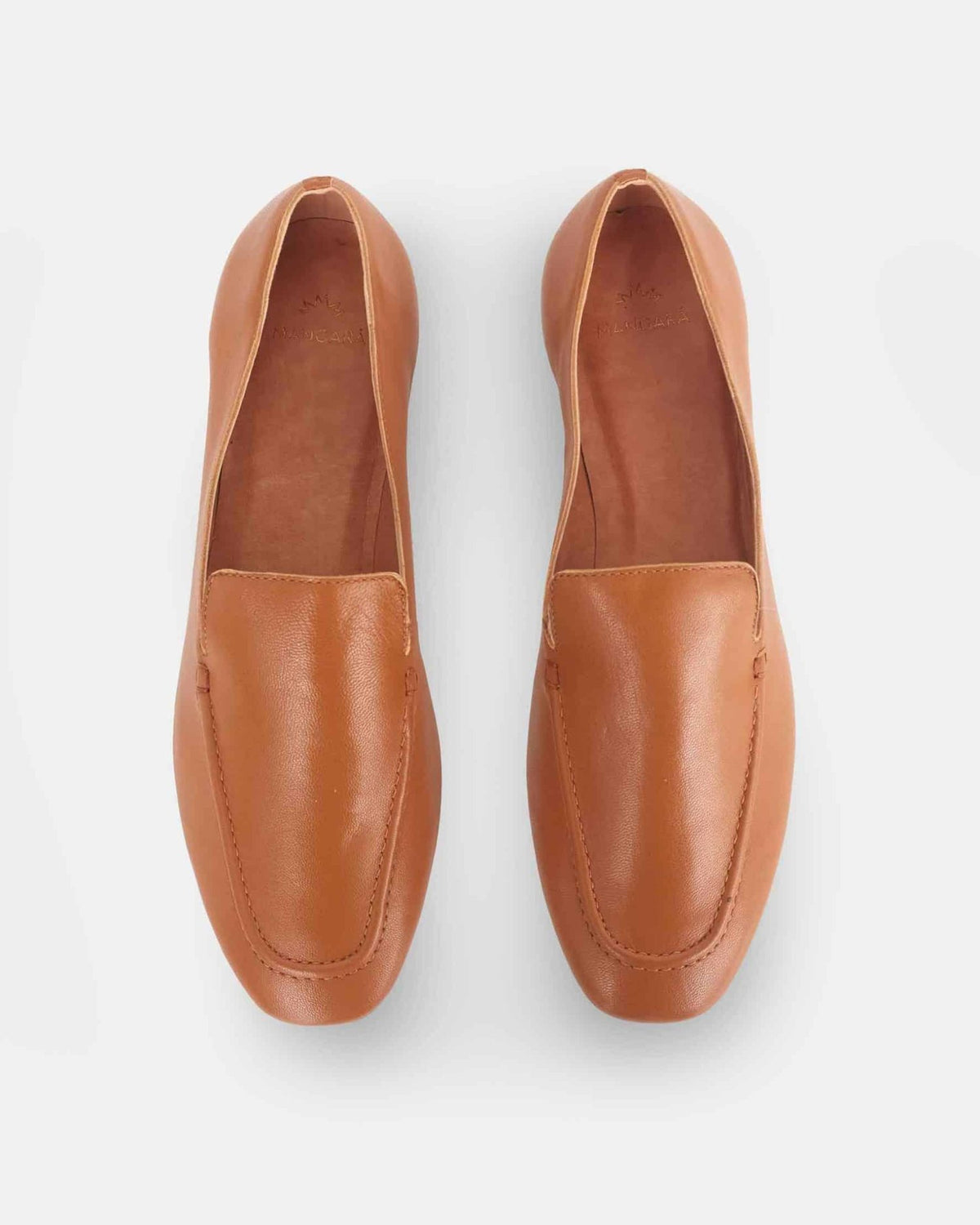 Flache Slipper aus braunem Ziegenleder von Mangará Atelier – Sole View – SKU 394TR1POP38