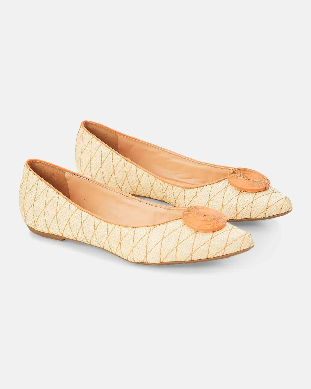 Ballerinas aus beigem Raffialeder von Mangará Atelier – Detailansicht – SKU 222E062238