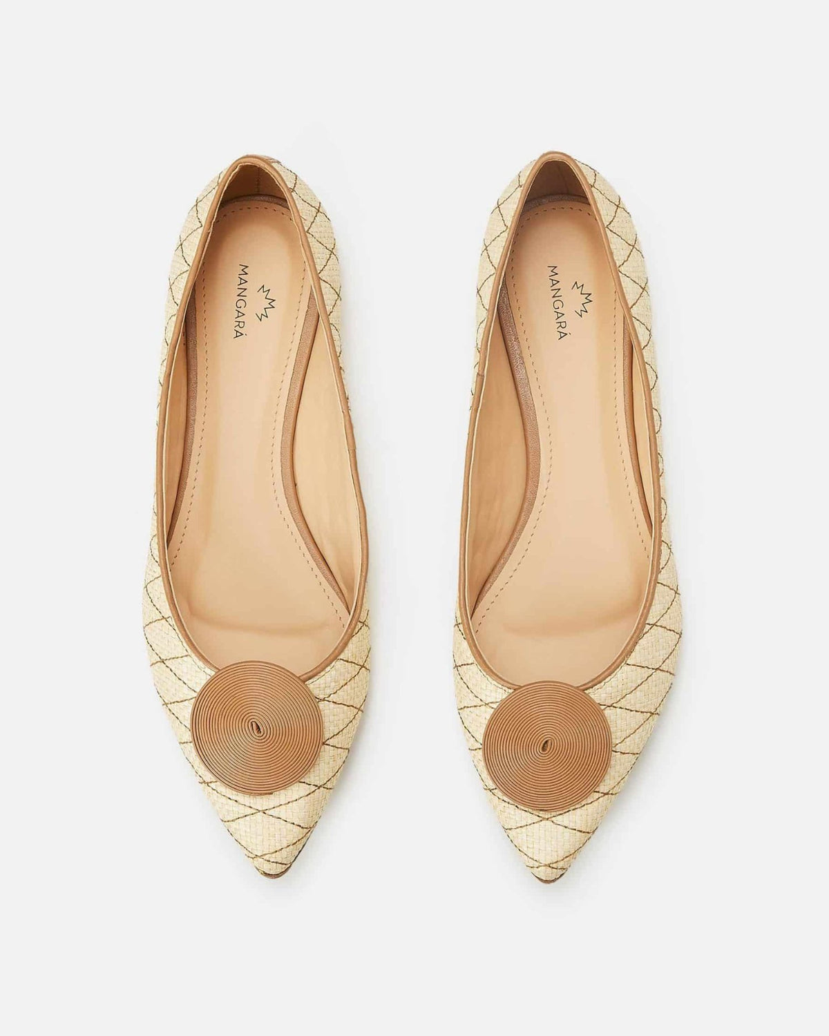 Mangará Atelier Ballerinas aus naturbraunem Bastleder – Detailansicht – SKU 222E062338