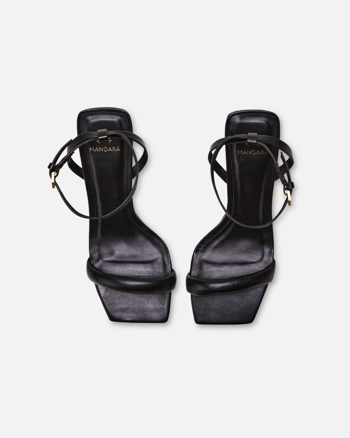 Mangará Atelier Knöchelriemensandalen aus schwarzem Kalbsleder – Riemendetail – SKU 222A103337
