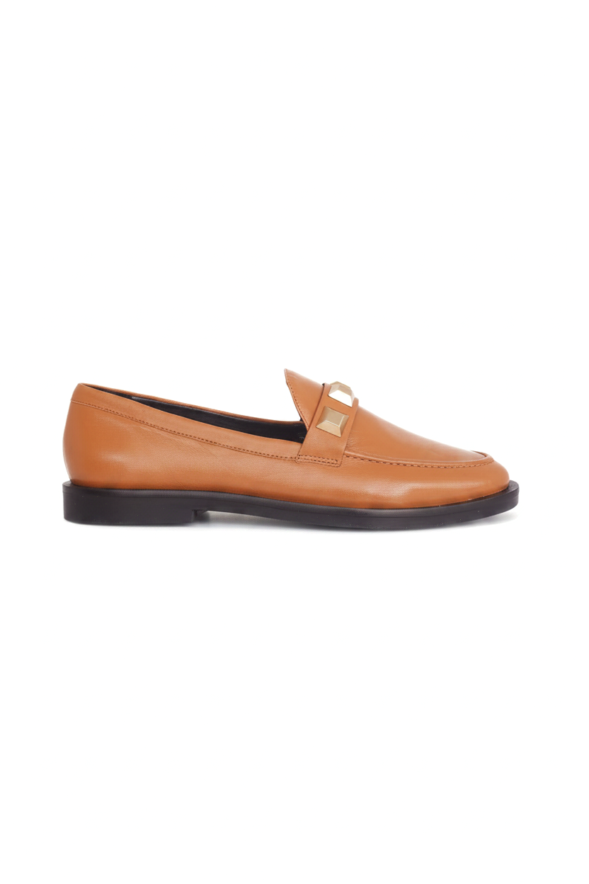 Caete caramel leather loafers side view with gold studs and dark leather sole