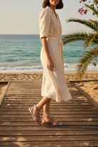 Sandales en cuir Arca – Crystal Straps Flat Purple — Photo éditoriale générée par l'IA